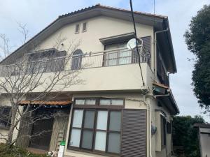 松戸市　外壁塗装工事　剥がれた軒天張り替えと外壁塗装でスッキリと